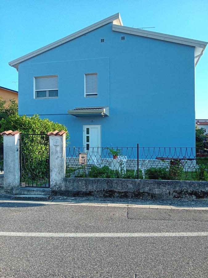 Villa Azzurra มอนฟัลโกเน ภายนอก รูปภาพ